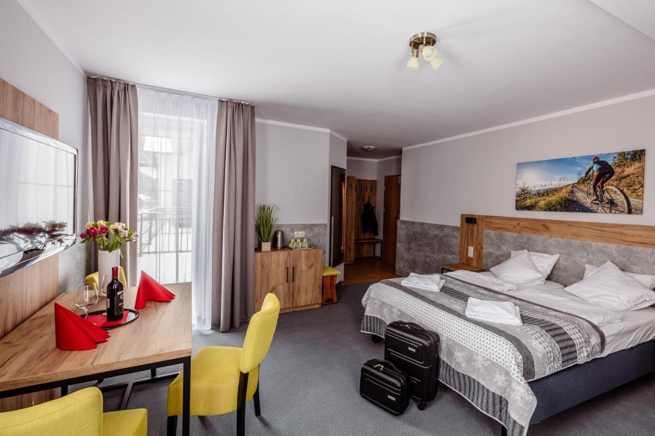 Kosowka Czarna Gora Bed & Breakfast สโตรเนีย ชล็องสเกีย ภายนอก รูปภาพ